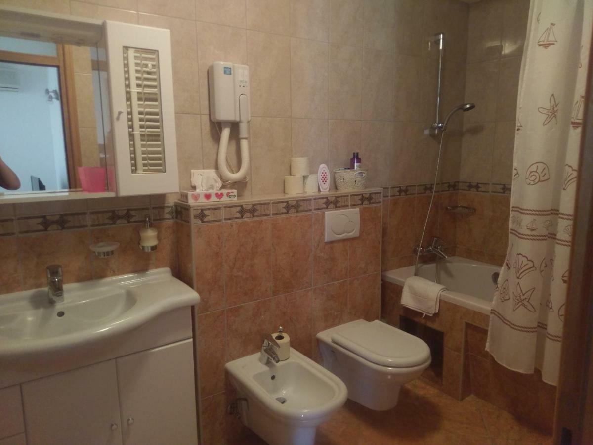 Apartment Lucija Betina  Extérieur photo